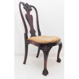 A good circa 1900 mahogany dining chair in late Georgian style: carved top rail and splat, drop-in