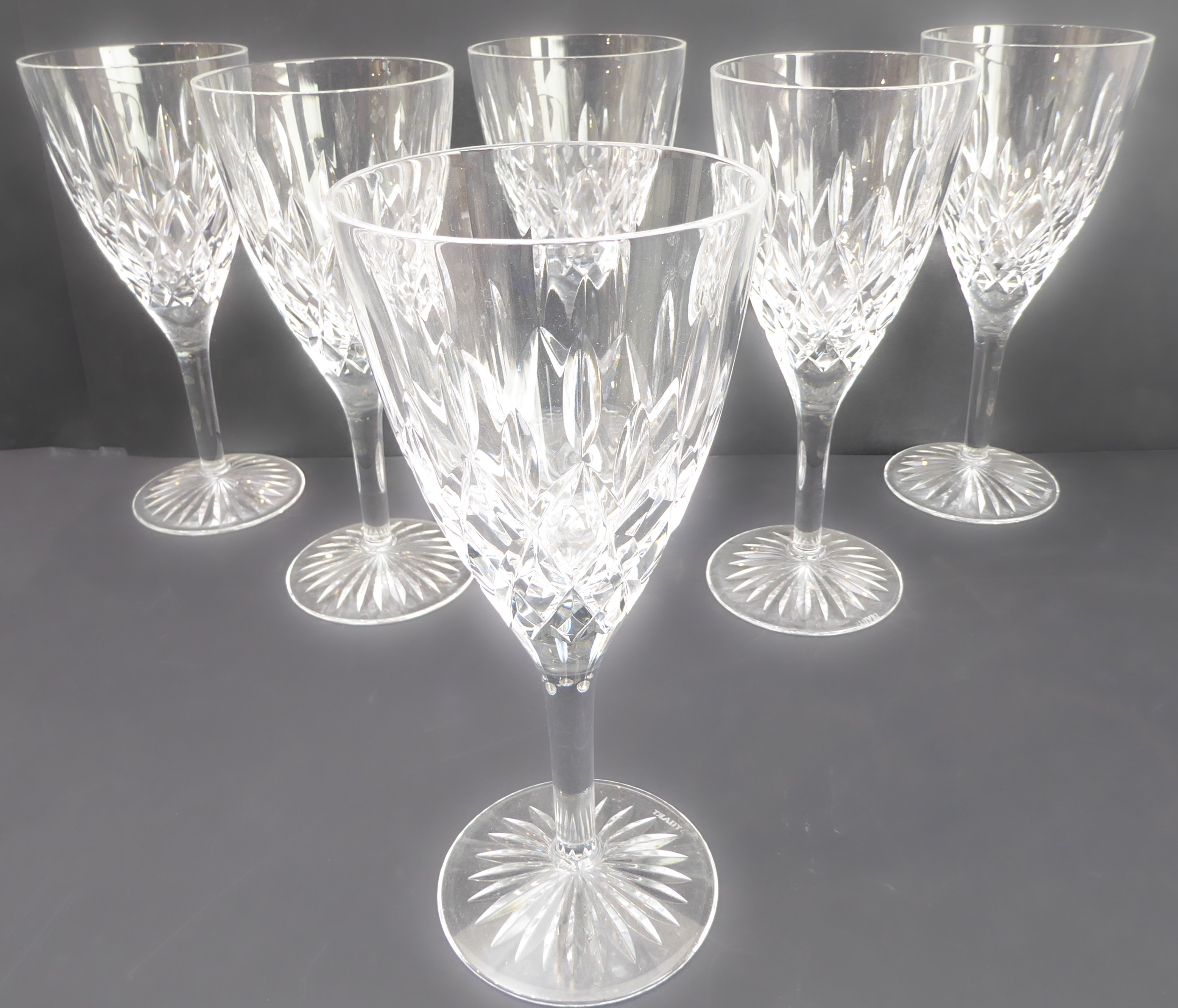 Sets of drinking glasses comprising: Wines: 6 x 19 cm marked 'Stuart'; 6 x 17.5 cm; 8 x 15 cm; 4 x - Image 4 of 6