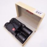 A pair of Leica 10 x 25 BC folding field glasses in original caseThe glasses appear to be in good