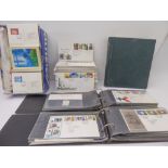 Approx. 275 first day covers, approx. 700 Royal Mail single-stamp first day of issue postcards and a