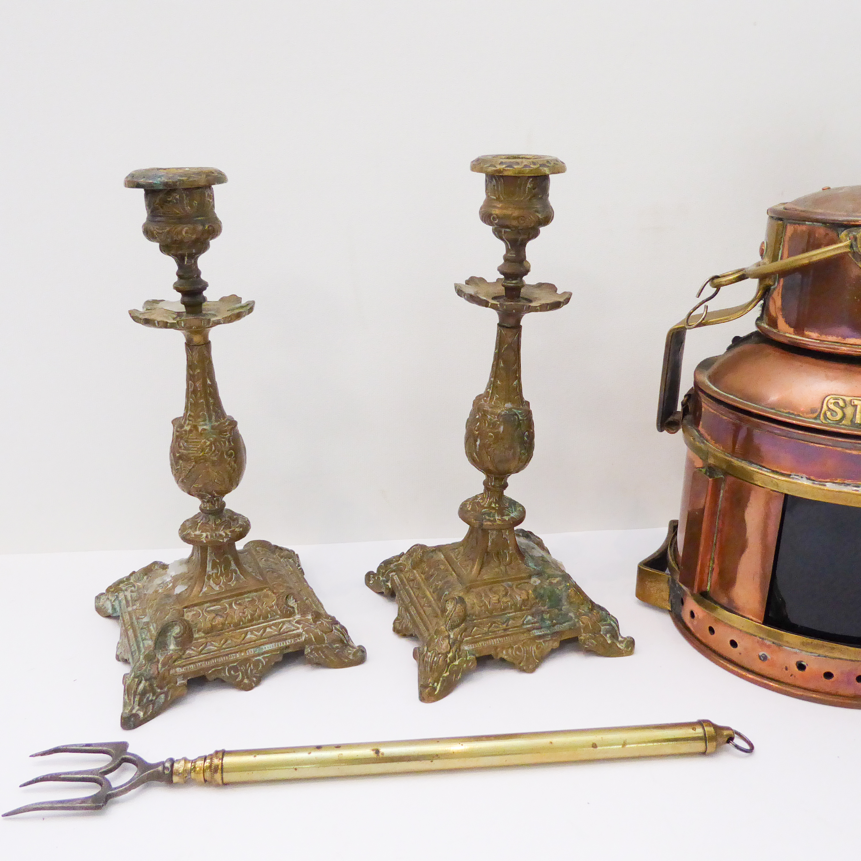 Assorted metalware to include: a heavy copper and brass ship's lamp; a pair of Italianate - Image 2 of 6