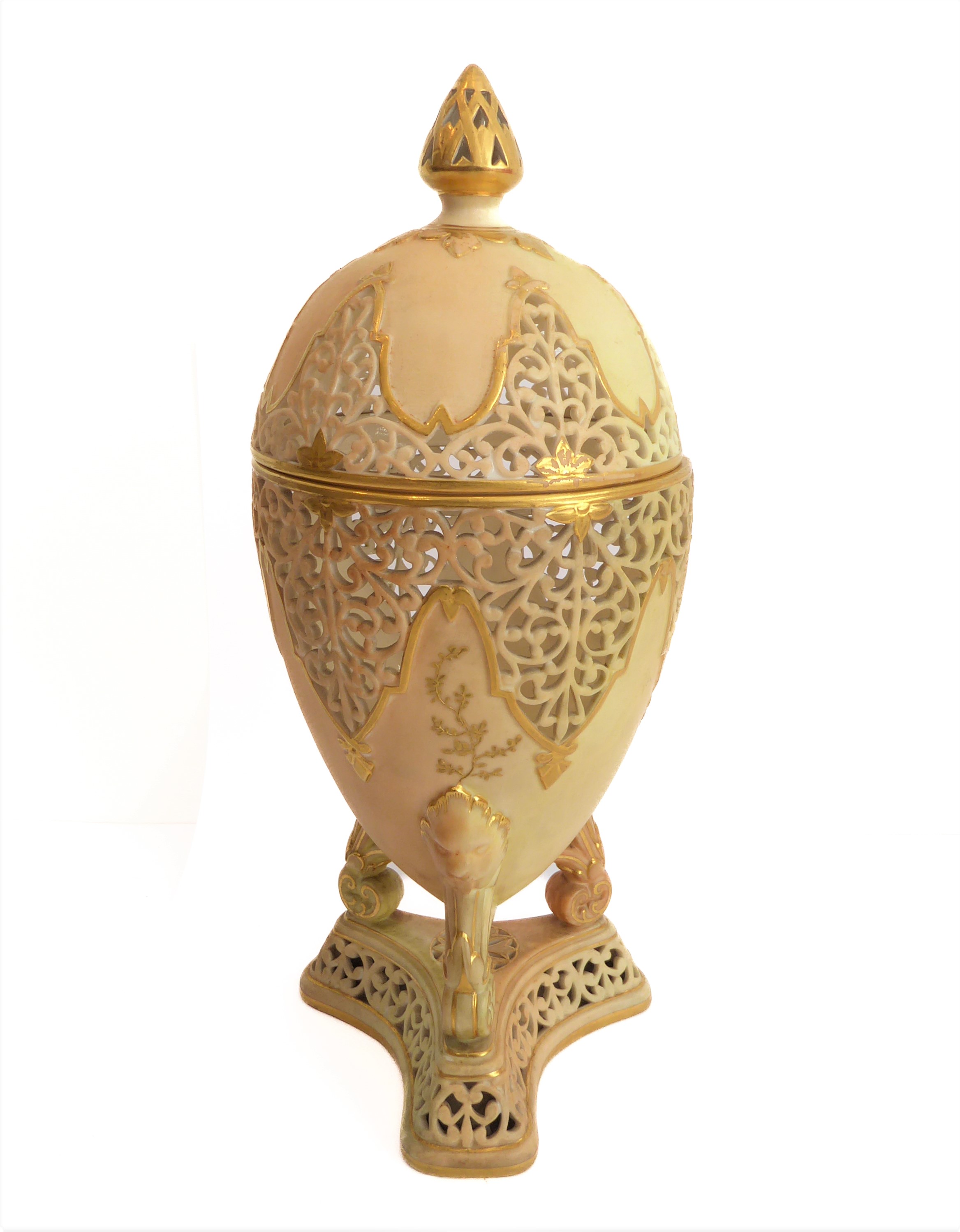 A late 19th century Royal Worcester China Works potpourri with dome-topped cover: gilt highlighted - Image 2 of 6