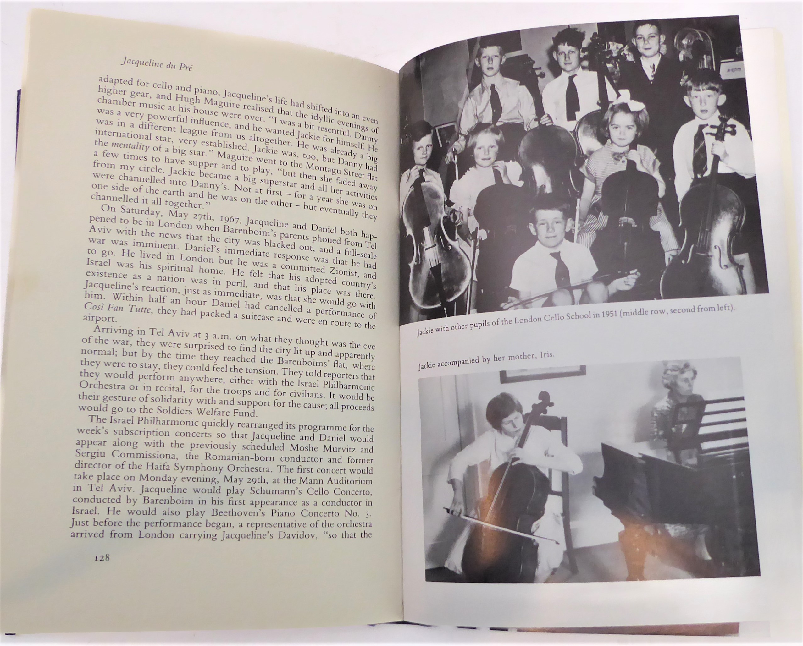 29 volumes of biographies, autobiographies, memoirs and diaries including: Philip Ziegler - 'Diana - Image 9 of 9