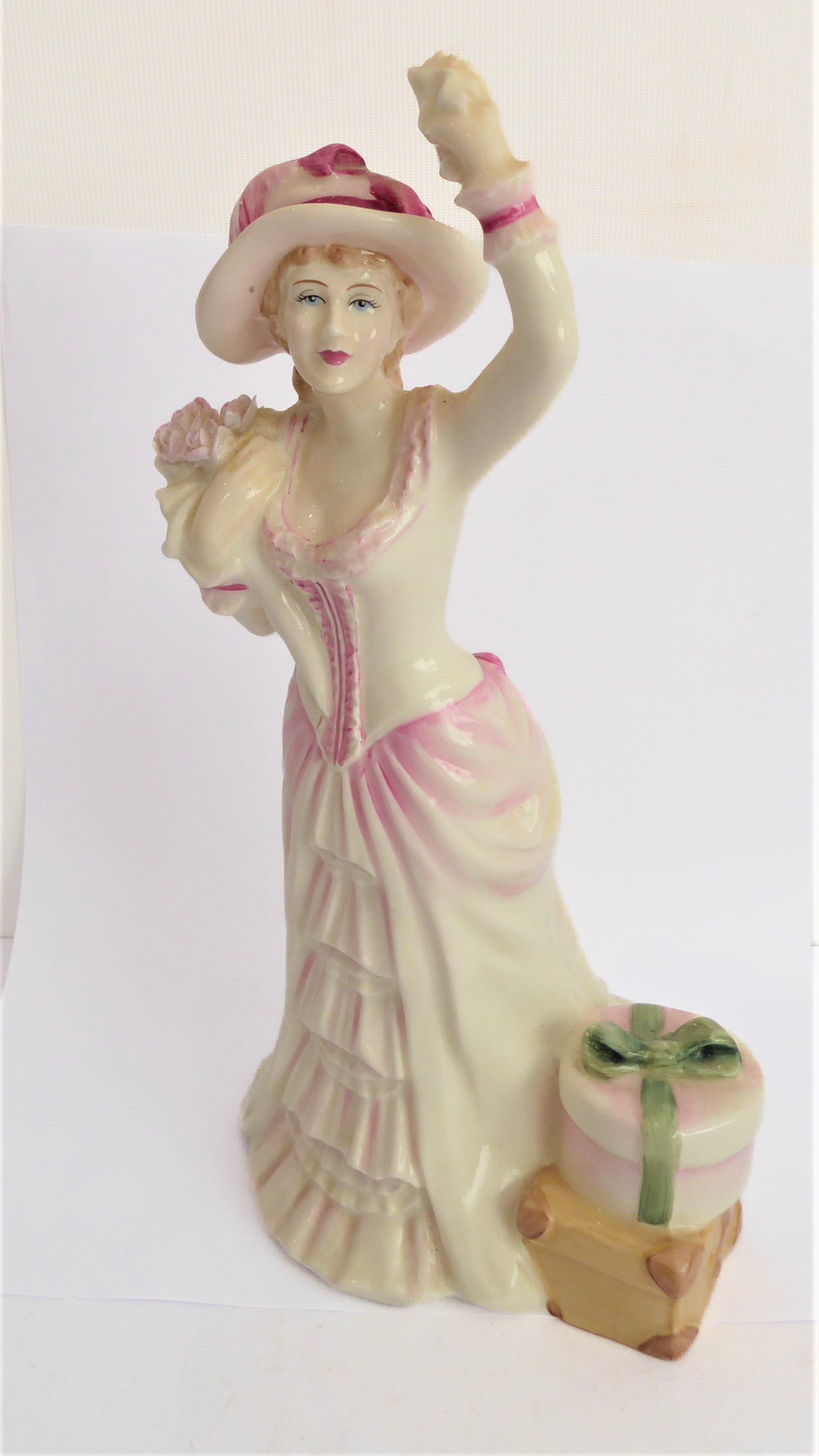 Ceramics to include: two Royal Doulton porcelain figures 'Bon Voyage' (1997 and 'Good Day Sir' ( - Image 4 of 9