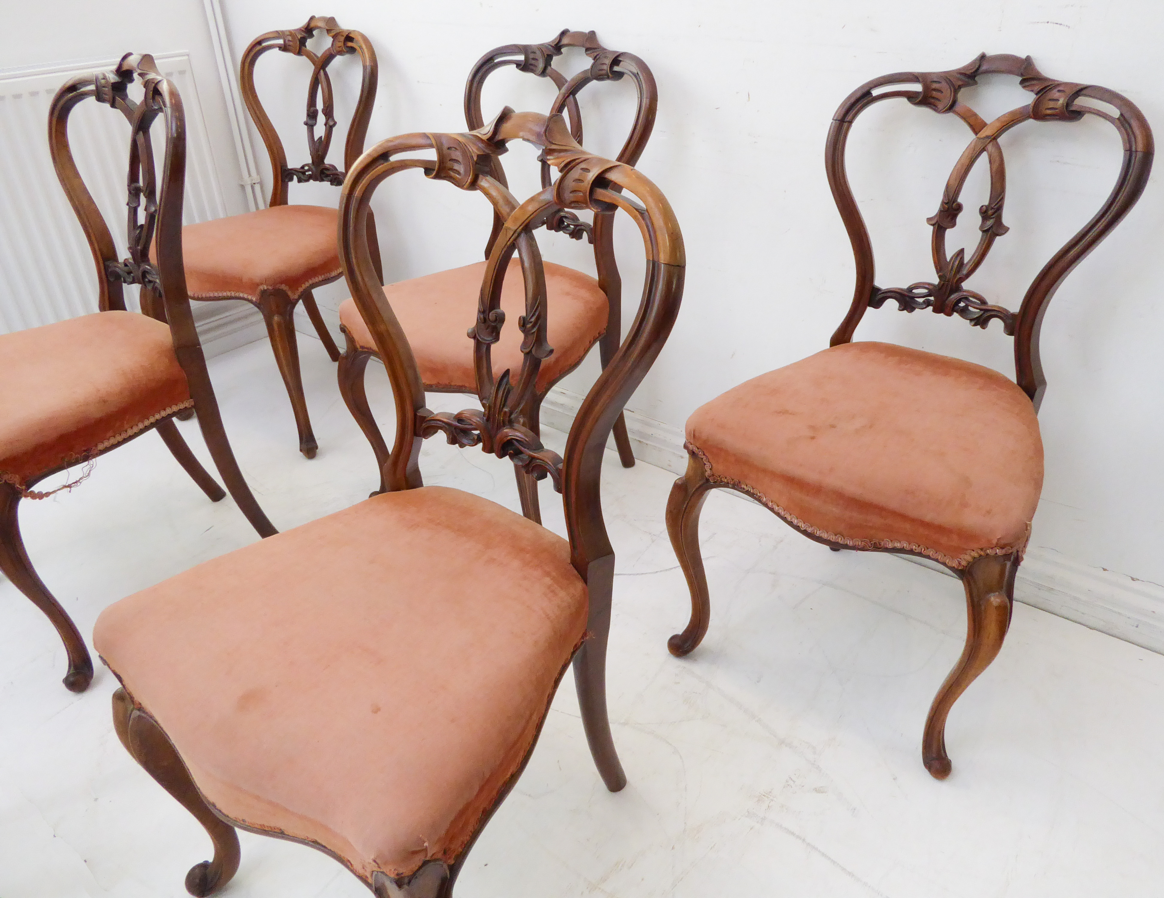 A fine set of six mid-19th century walnut balloon-back salon chairs: ornately carved intertwined - Image 2 of 6