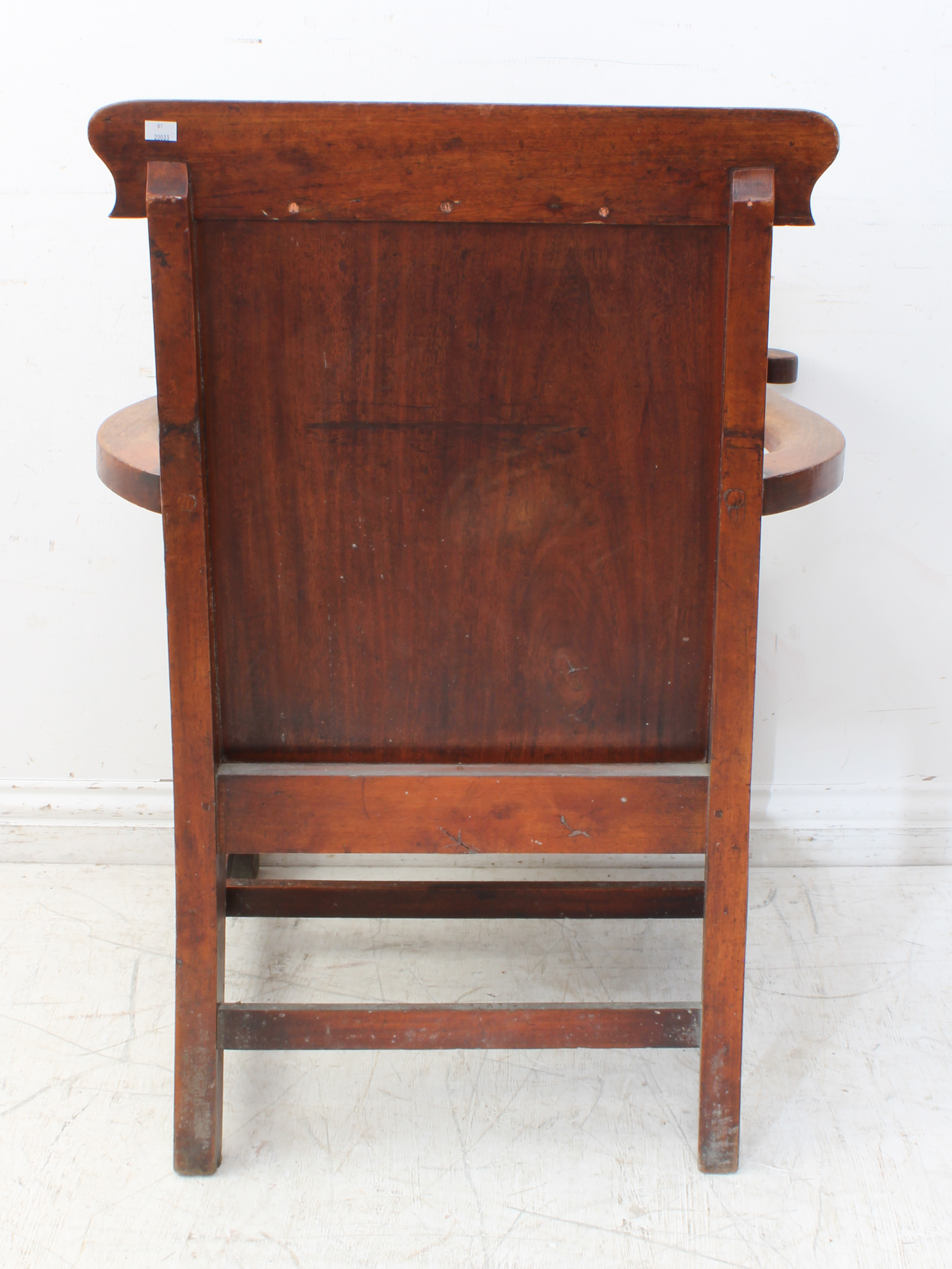 An oversized late Georgian or early Victorian mahogany open armchair: shaped top rail, outset - Image 3 of 3