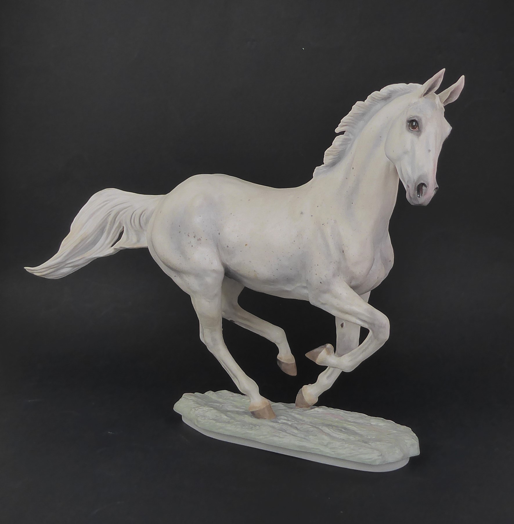 A bone china model of Desert Orchid by Albany Fine China Co. - modelled by Lorne McKean, printed - Image 2 of 6