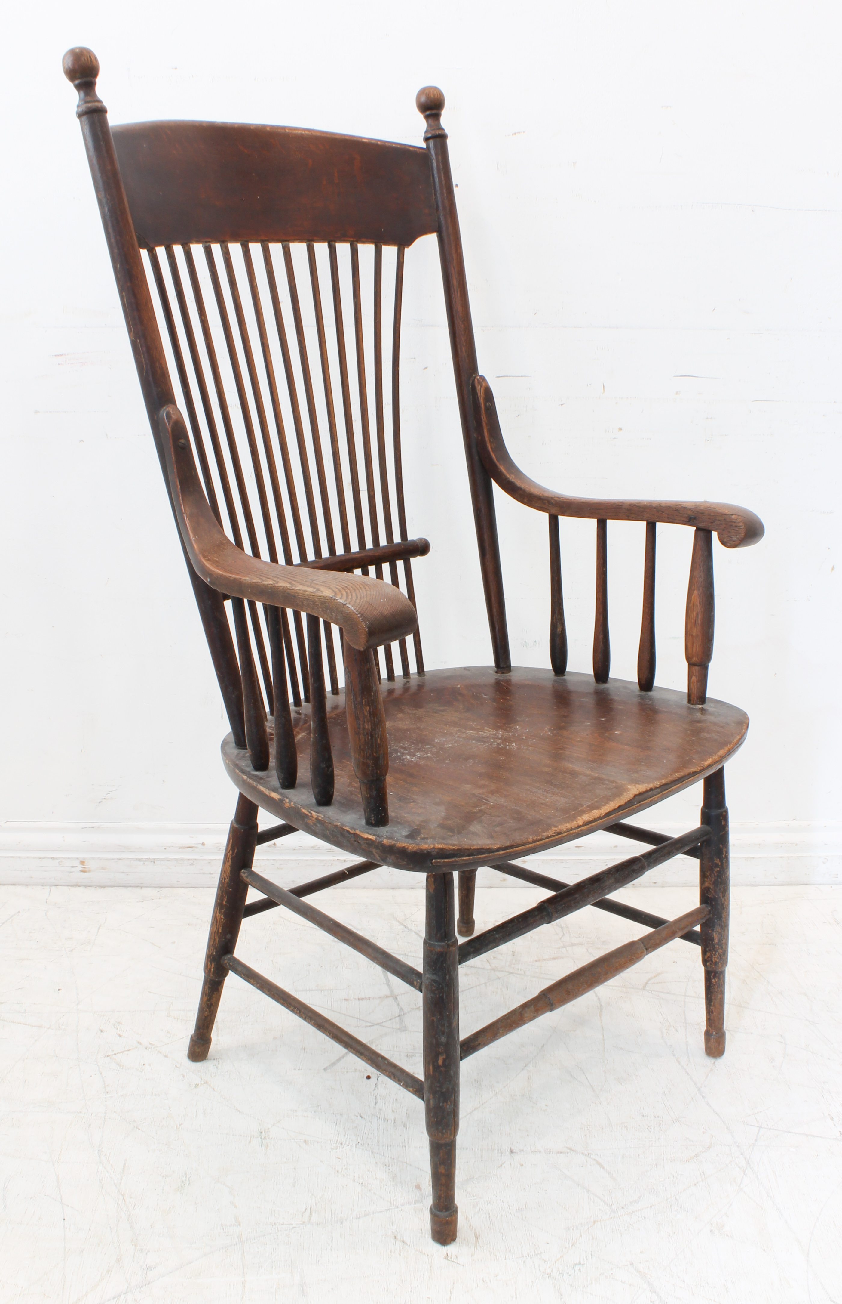 Two pieces: 1. a late 19th century open oak armchair in American style, with concave top rail - Image 4 of 16