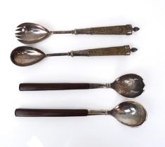 A pair of sterling silver salad servers - modern, stamped '925', with planished bowls and hardwood