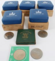 Five Silver Jubilee proof sterling silver crowns (28 g each) in their original cases and outer