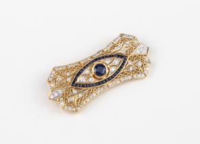 An Art Deco style 18ct yellow gold, sapphire and diamond plaque brooch - hallmarked 750, with a