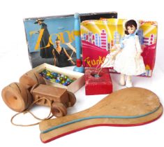 A small collection of vintage toys - including a boxed 1930s-40s Art Deco Funtaso Building Set No.2;