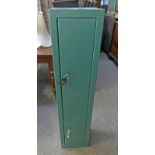 METAL GUN CABINET WITH KEY 126 CM TALL