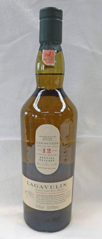 1 BOTTLE LAGAVULIN 12 YEAR OLD NATURAL CASK STRENGTH SINGLE WHISKY - 700ML, 57.