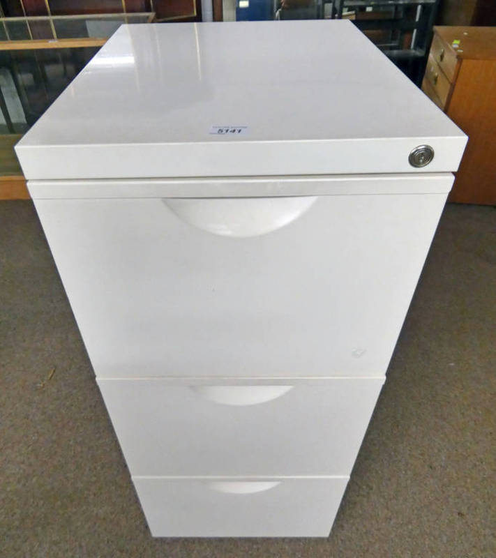 3 DRAWER METAL FILING CABINET WITH FILES,