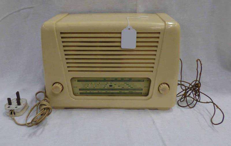 CREAM BAKELITE FERGUSSON MODEL 208UL WIRELESS RECEIVER