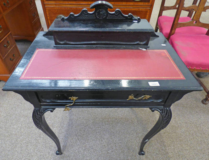 LATE 19TH CENTURY EBONISED LADIES WRITING DESK WITH LIFT TOP AND SINGLE DRAWER ON CABRIOLE SUPPORTS