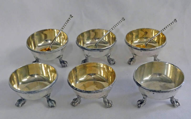 SET OF 6 VICTORIAN SILVER CIRCULAR SALTS WITH GILT INTERIOR ON BALL & CLAW FEET & 3 SPOONS BY