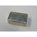 19TH CENTURY CHINESE SNUFF BOX WITH FOLIATE ENGRAVED DECORATION, 2 CHARACTER MARK TO INSIDE - 5.