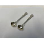 PAIR OF WILLIAM IV SILVER SALT SPOONS BY MARY CHAWNER,