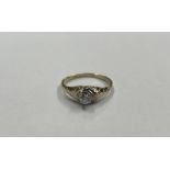 DIAMOND SET SOLITAIRE RING IN YELLOW METAL MOUNT