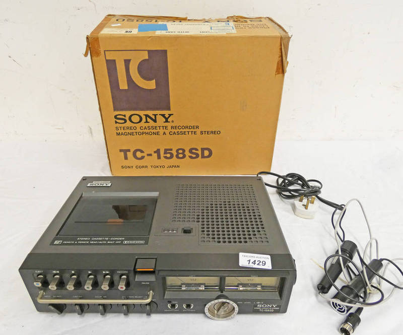 SONY TC - 1585D STEREO CASSETTE RECORDER WITH BOX