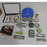 FISHING RELATED ITEMS TO INCLUDE VARIOUS REELS, SHAKESPEARE PROFESSIONAL 2528,