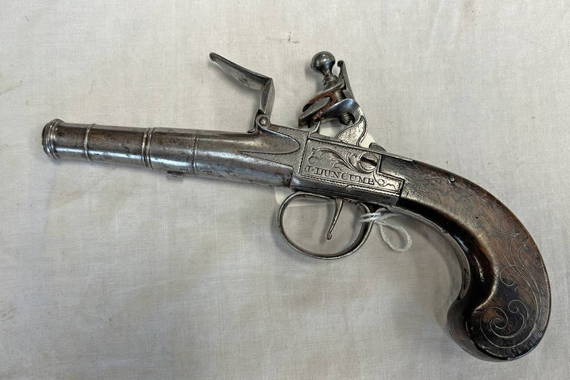 18TH CENTURY QUEEN ANNE FLINTLOCK POCKET PISTOL BY J.