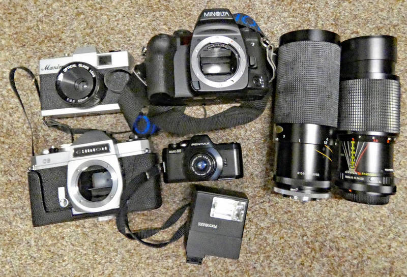 MINOLTA DYNAX 7 CAMERA WITHOUT LENS WITH STRAP, MAXIM CAMERA WITH 50MM OPTICAL GLASS LENS,
