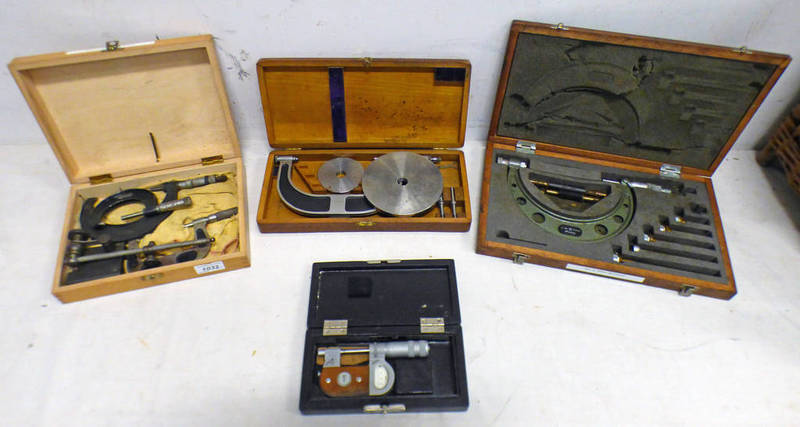 MITUTOYO MICROMETER IN CASE,