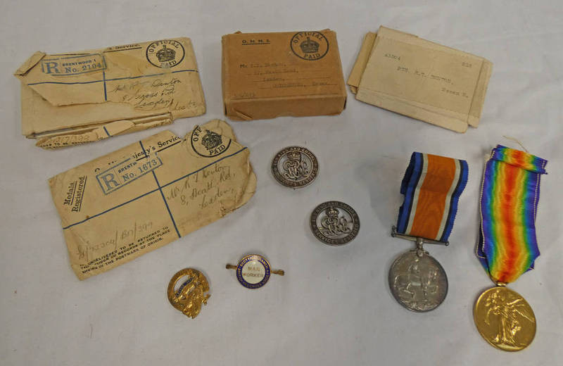 WW1 PAIR OF MEDALS TO 43304 PTE RT DENTON ESSEX, REGIMENT WITH CARD SLEEVE,