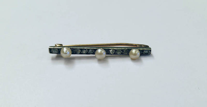 LATE 19TH OR EARLY 20TH CENTURY PEARL & ROSE CUT DIAMOND BAR BROOCH - 3.