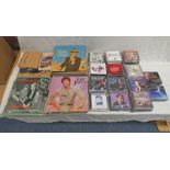 SELECTION OF VARIOUS VINYL RECORDS & CD'S INCLUDING ARTISTS SUCH AS TOM JONES, FRANK SINATRA,