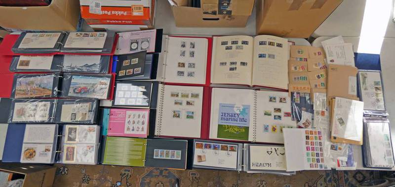 16 ALBUMS OF VARIOUS GB & CHANNEL ISLANDS STAMPS TO INCLUDE WINDSOR ALBUM WITH FRESH UNUSED PAGES