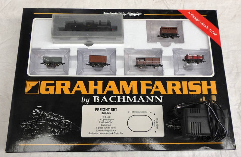 GRAHAM FARISH 370-175 N GAUGE GOODS SET WITH 4F LOCO & 5 WAGONS (MISSING TRACK AND CONTROLLER).