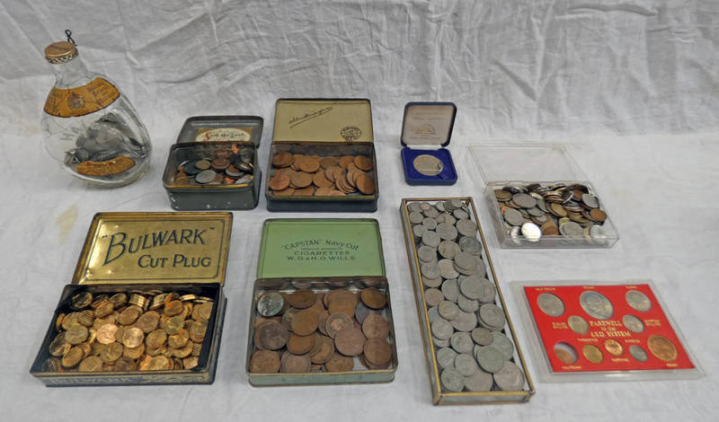 SELECTION OF VARIOUS COINAGE TO INCLUDE POST 1920 HALFCROWNS, SHILLINGS, FLORINS,