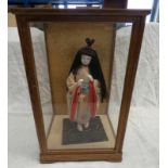 PORCELAIN ORIENTAL DOLL HEIGHT 27CM IN WOODEN DISPLAY CASE