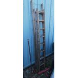 EXTENDING WOODEN LADDER