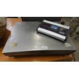 OHAUS ELECTRONIC SCALES