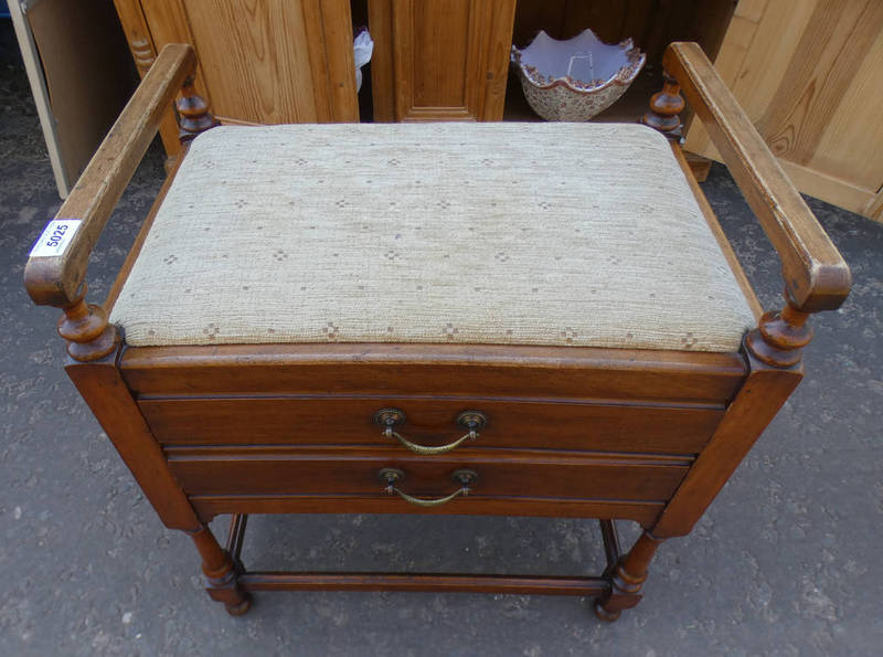 MAHOGANY PIANO STOOL WITH 2 FALL FRONT DRAWERS ON TURNED SUPPORTS.