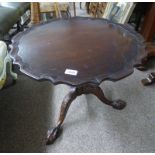 MAHOGANY CIRCULAR TOPPED TABLE WITH DECORATIVE BORDER & CENTRE COLUMN WITH BALL & CLAW SUPPORTS,