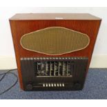 MURPHY WORLD WIDE RADIO IN OAK CASE