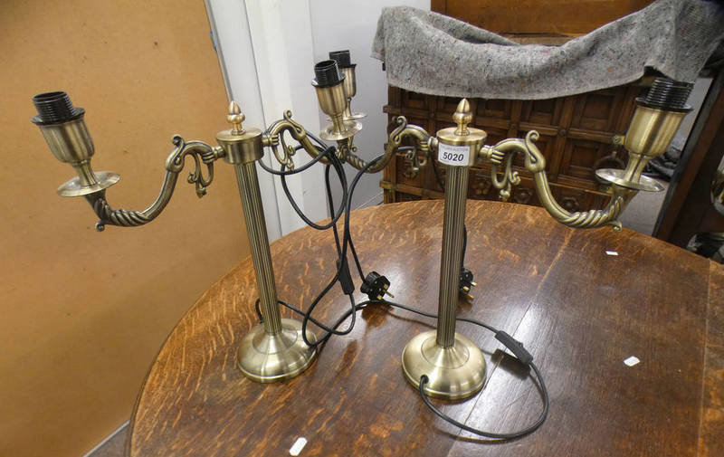 PAIR OF MODERN METAL 2 BRANCH TABLE LAMPS WITH CIRCULAR BASES.