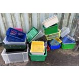 SELECTION OF VARIOUS PLASTIC BOXES,
