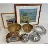 2 BRASS & METAL JELLY PANS, MANTLE CLOCK,