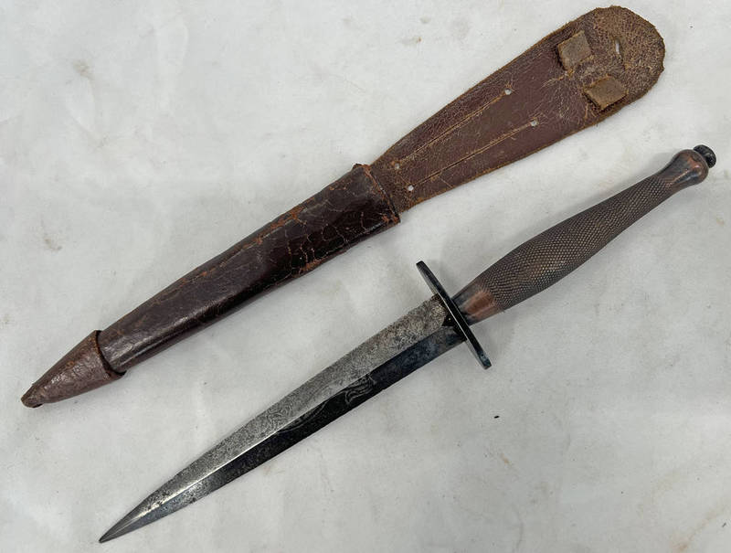 WILKINSON PALL MALL SHOP PRIVATE PURCHASE 2ND PATTERN FS COMMANDO DAGGER WITH ETCHED BANNER 'USAAC'