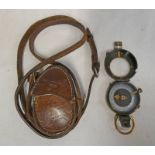 WW1 VERNERS STYLE COMPASS NUMBERED 51205 IN A LEATHER CASE MARKED PULLEY & POWELL 1916'