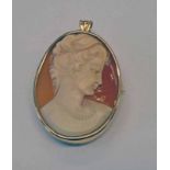 18K GOLD CAMEO BROOCH PENDANT - 2.8CM WIDE, 8.