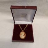 9CT GOLD CAMEO BROOCH PENDANT ON A 9CT GOLD CHAIN - 10.