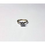 14K GOLD DIAMOND SINGLE STONE RING,